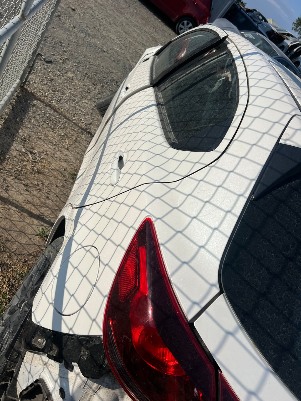Mazda2 2022