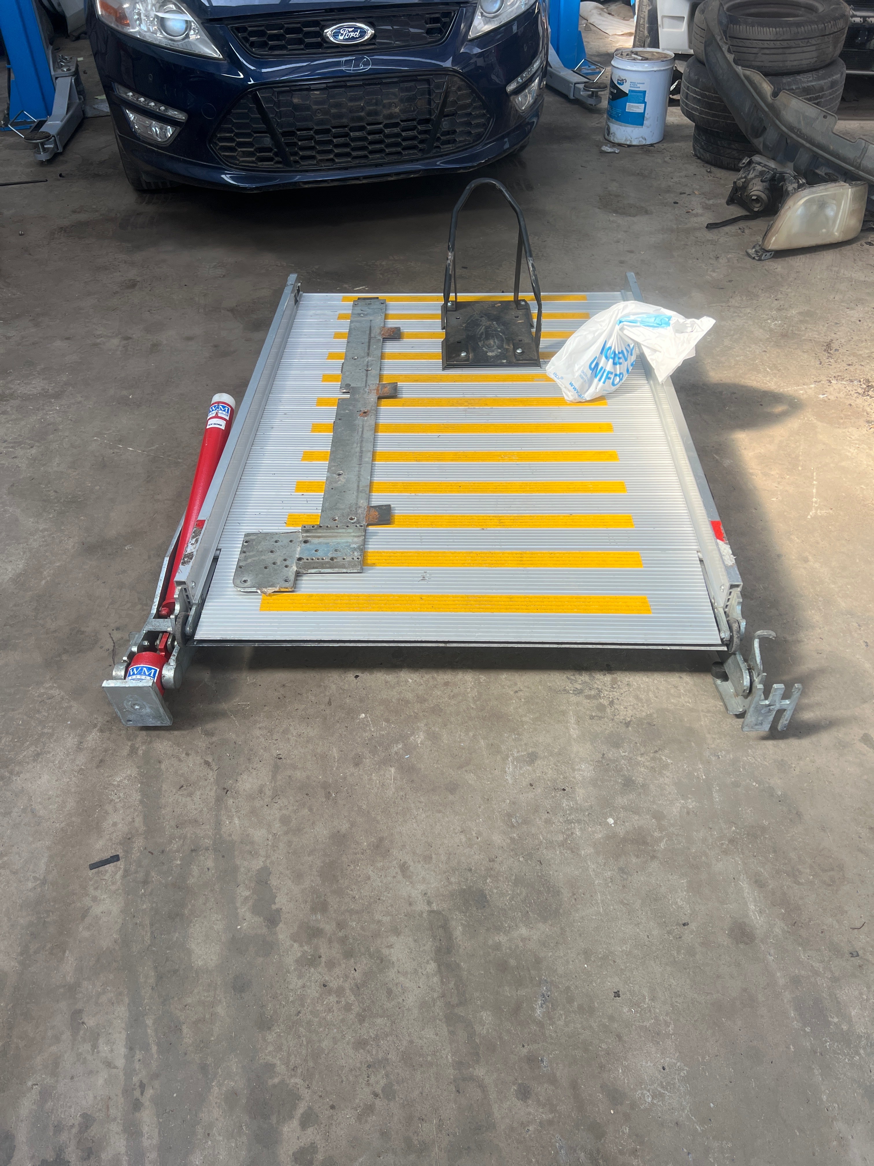 Tailgate for van