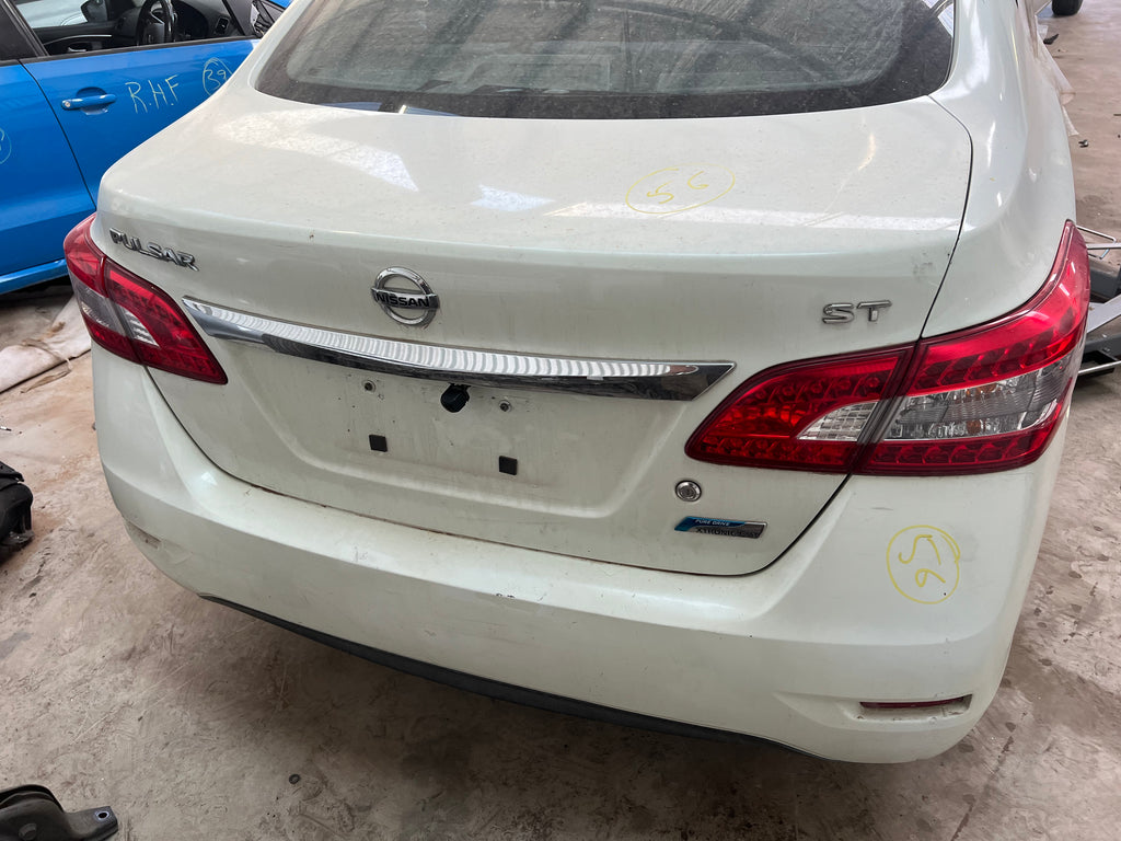 Nissan pulsar 2014